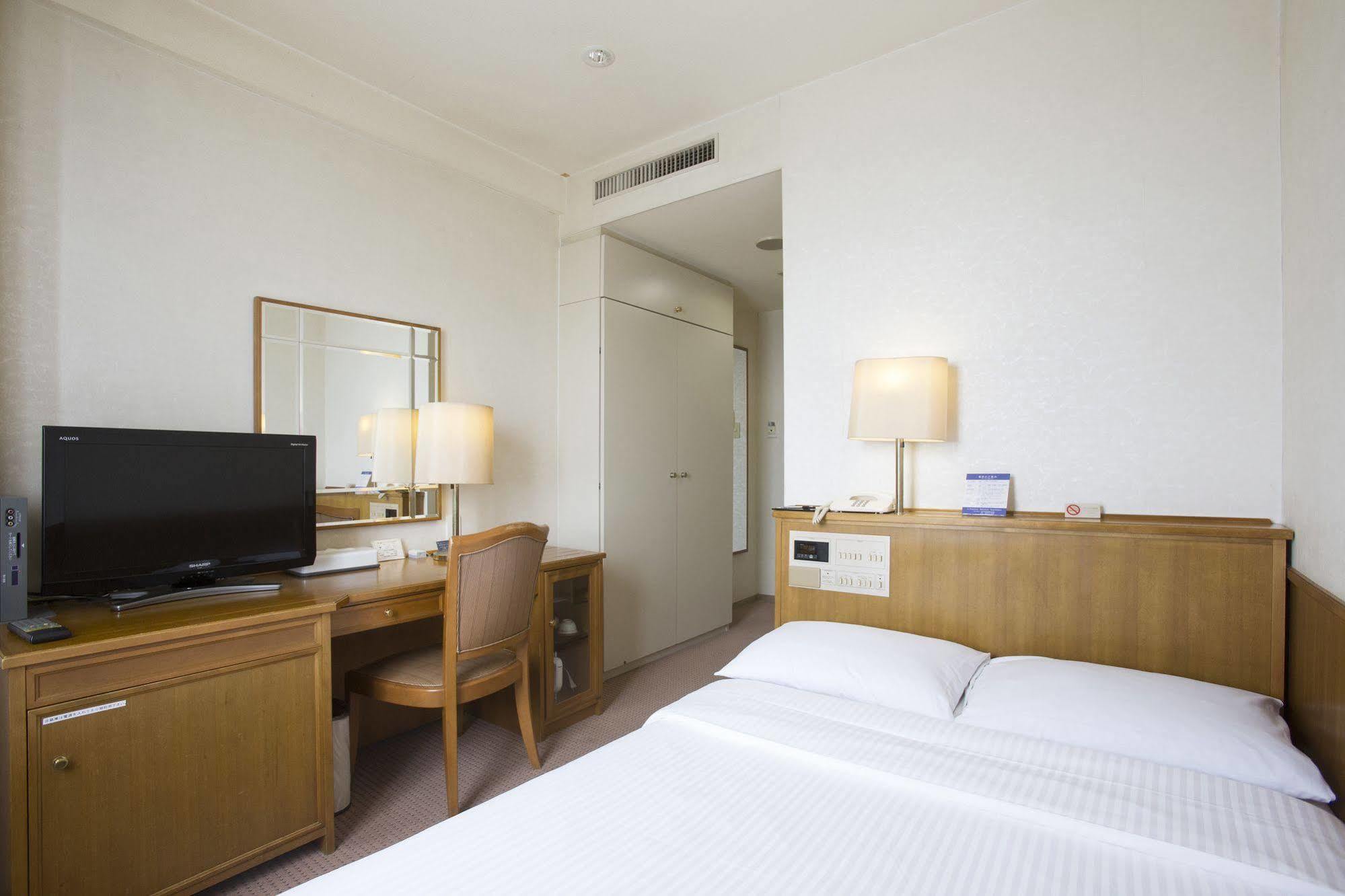Tetoranze Makuhari Inagekaigan Hotel Тиба Экстерьер фото
